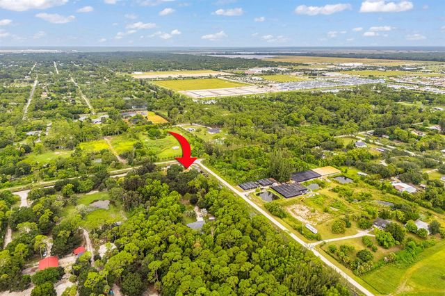 15884 North Road, Loxahatchee Groves, FL 33470