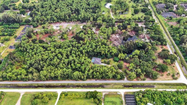 15884 North Road, Loxahatchee Groves, FL 33470