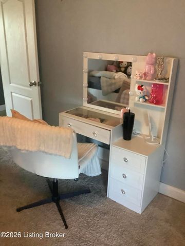 18405 Standwick Dr, Louisville, KY 40245