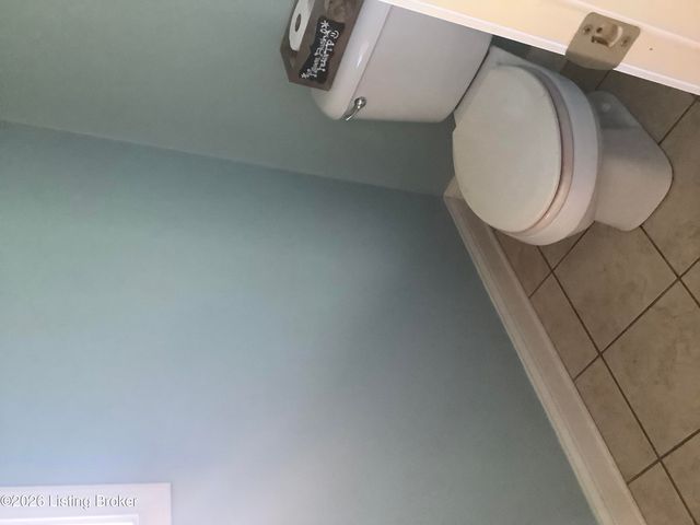 18405 Standwick Dr, Louisville, KY 40245