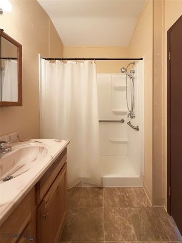 1390 Cattle Drive, Dillon, MT 59725