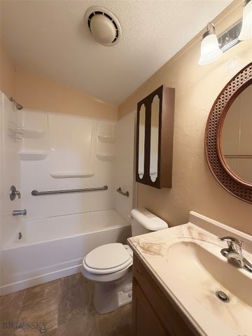 1390 Cattle Drive, Dillon, MT 59725