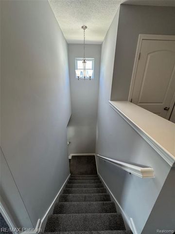 606 Kimball Street, Howell, MI 48855