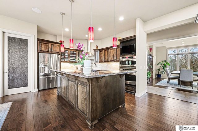 22106 Quail Circle, Elkhorn, NE 68022