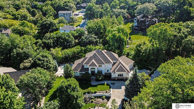 22106 Quail Circle, Elkhorn, NE 68022