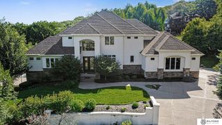 22106 Quail Circle, Elkhorn, NE 68022