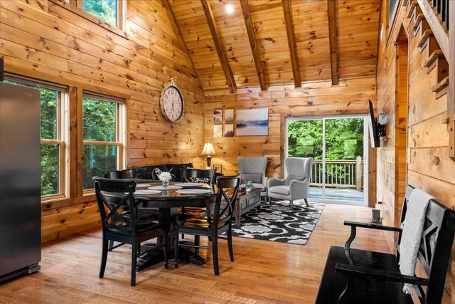 2009 Glencairn Road, Rogers, KY 41365