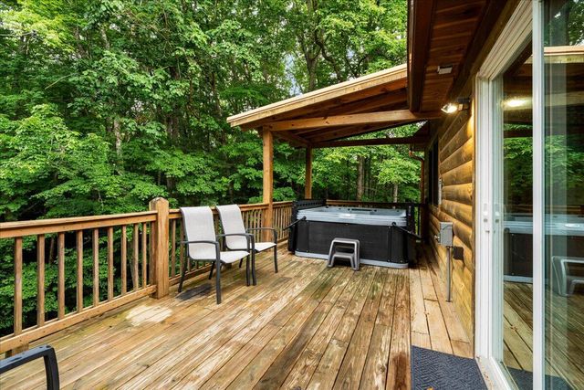 2009 Glencairn Road, Rogers, KY 41365