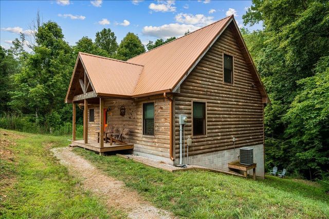 2009 Glencairn Road, Rogers, KY 41365