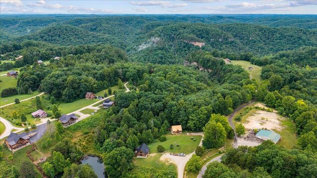 2009 Glencairn Road, Rogers, KY 41365