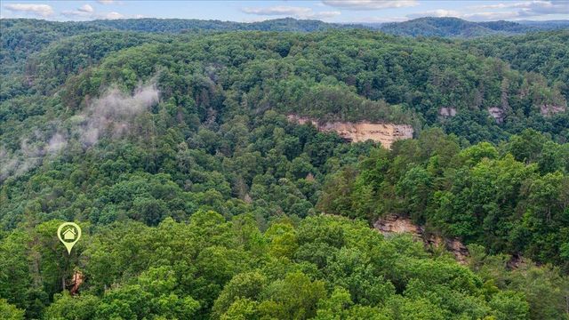 2009 Glencairn Road, Rogers, KY 41365