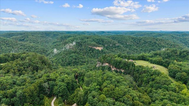 2009 Glencairn Road, Rogers, KY 41365