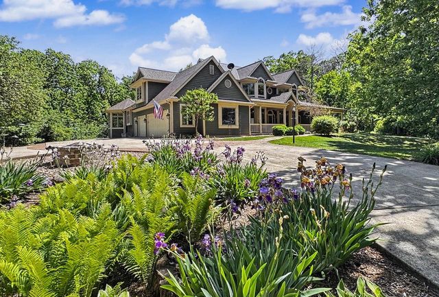 12301 W Ryan ROAD, Franklin, WI 53132