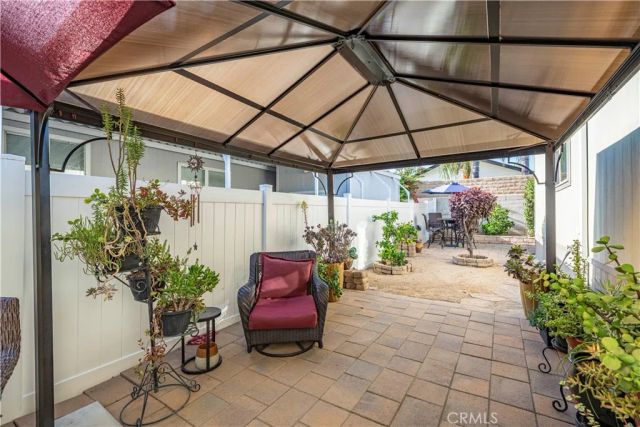 1245 W Cienega 104, San Dimas, CA 91773