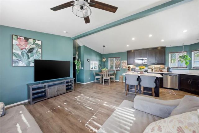 1245 W Cienega 104, San Dimas, CA 91773