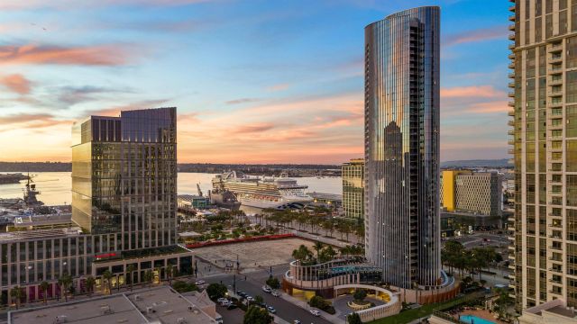 888 W E Street 3304, San Diego, CA 92101