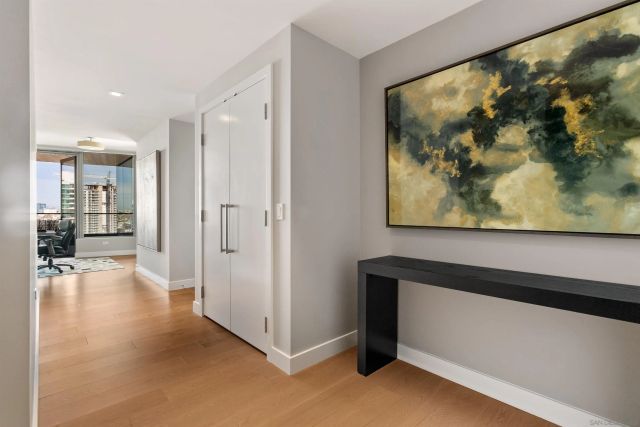 888 W E Street 3304, San Diego, CA 92101