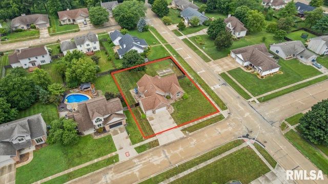 303 BRECKENRIDGE Road, Chatham, IL 62629
