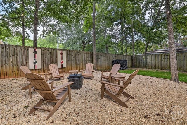 240 First Street, Athens, GA 30601