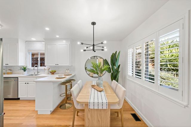 12 Country Lane, Redwood City, CA 94061