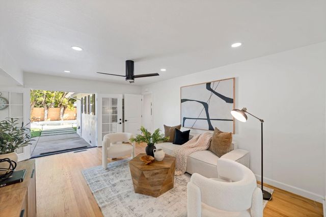 12 Country Lane, Redwood City, CA 94061