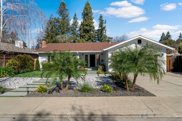 12 Country Lane, Redwood City, CA 94061