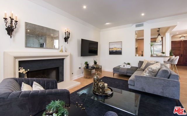 411 N Oakhurst Drive 305, Beverly Hills, CA 90210