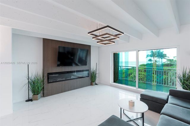 4500 S Ocean Boulevard 405, Lantana, FL 33480