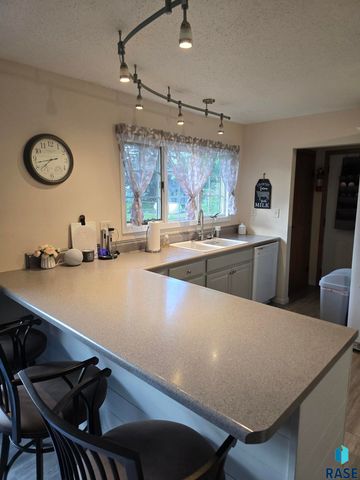 100 Case St Street, Yankton, SD 57078