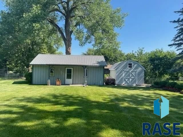 100 Case St Street, Yankton, SD 57078