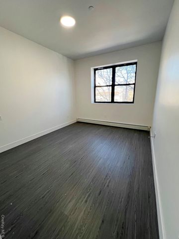 4512 104th, Corona, NY 11368