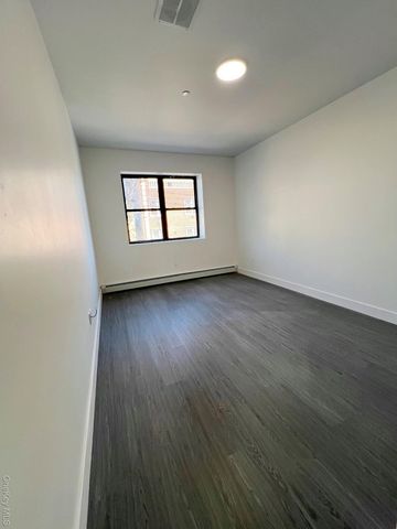 4512 104th, Corona, NY 11368