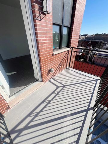 4512 104th, Corona, NY 11368