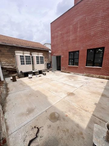 4512 104th, Corona, NY 11368