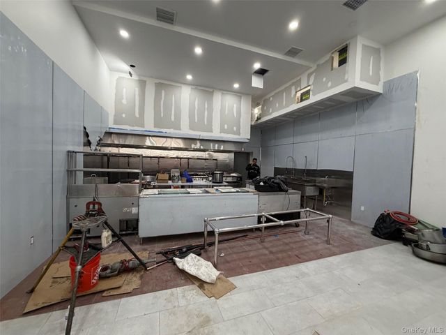 4512 104th, Corona, NY 11368