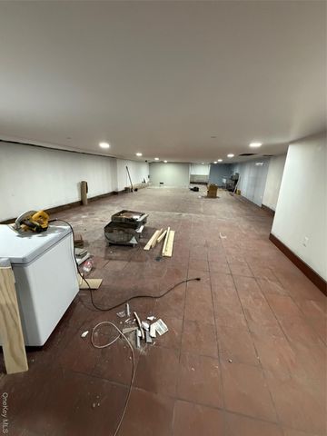 4512 104th, Corona, NY 11368