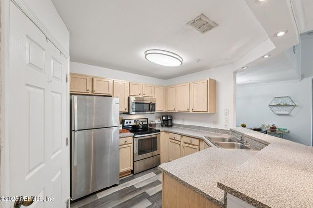 7800 POINT MEADOWS Drive, 1434, Jacksonville, FL 32256