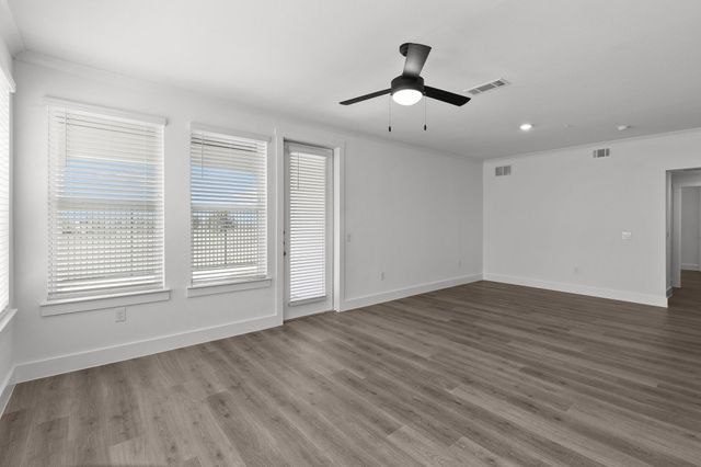 1664 Hillside Terrace 2516, Buda, TX 78610