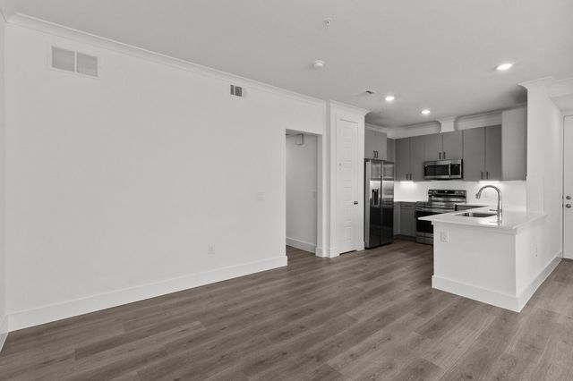 1664 Hillside Terrace 2516, Buda, TX 78610