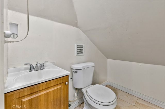 5054 Novgorod Street, El Sereno, CA 90032