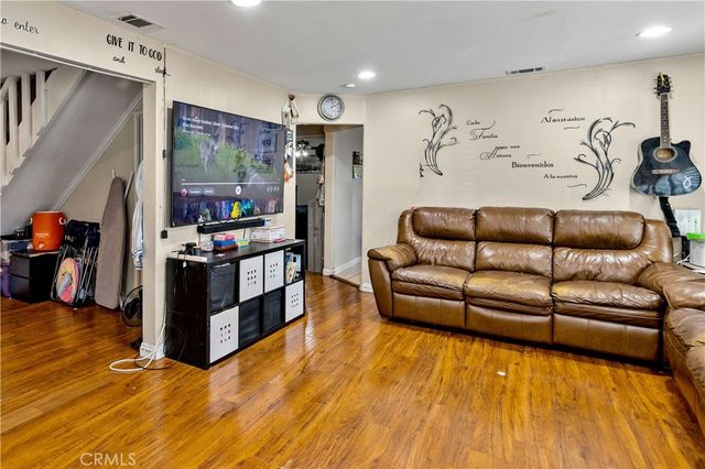 5054 Novgorod Street, El Sereno, CA 90032