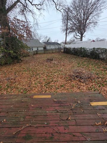 906 Norway Avenue, Huntington, WV 25705