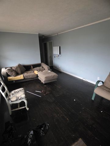 906 Norway Avenue, Huntington, WV 25705