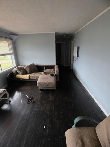 906 Norway Avenue, Huntington, WV 25705