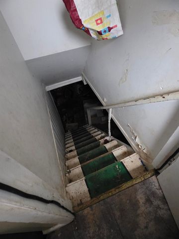 906 Norway Avenue, Huntington, WV 25705