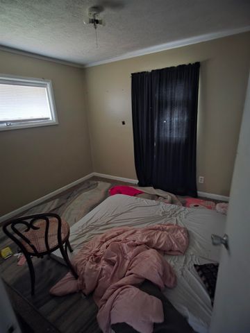 906 Norway Avenue, Huntington, WV 25705