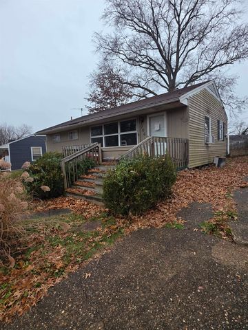 906 Norway Avenue, Huntington, WV 25705