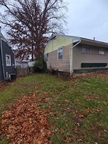 906 Norway Avenue, Huntington, WV 25705