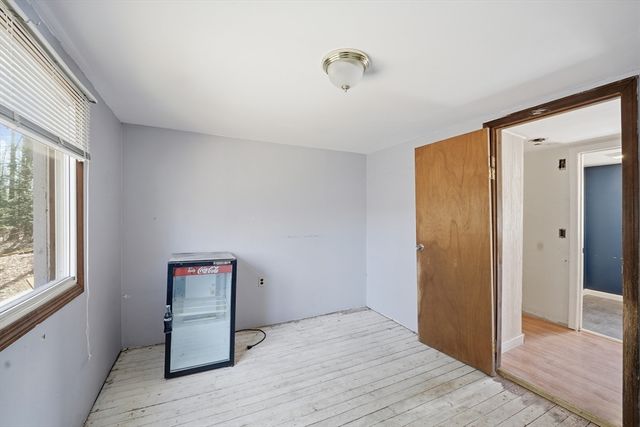 5 Torrey St, Easthampton, MA 01027