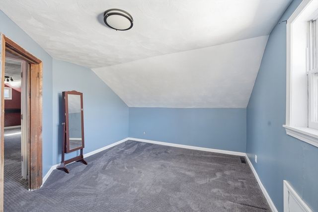 5 Torrey St, Easthampton, MA 01027